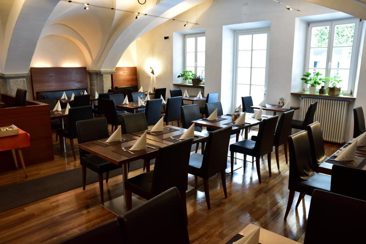 Hotel Krone Brunico Zewnętrze zdjęcie