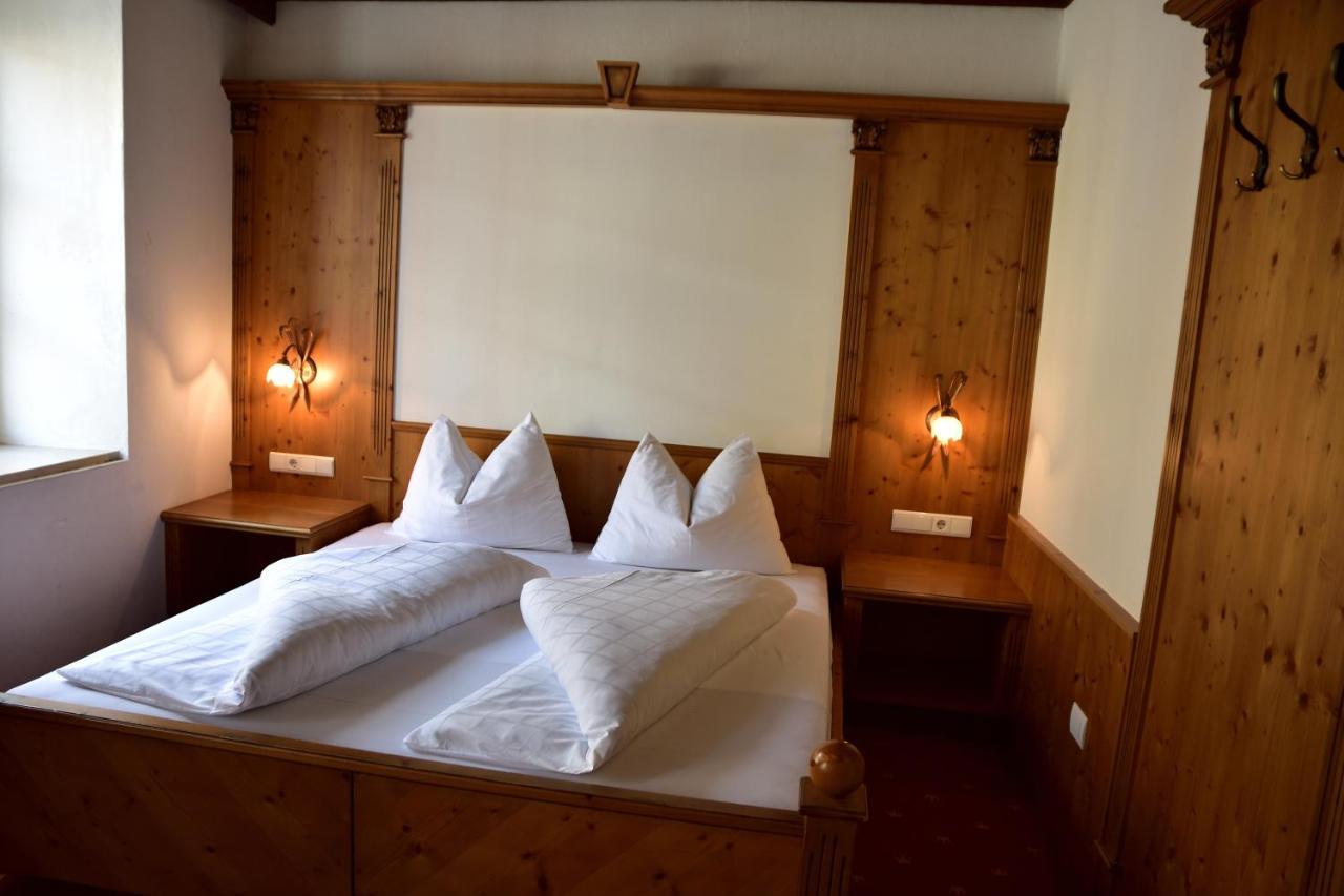Hotel Krone Brunico Zewnętrze zdjęcie