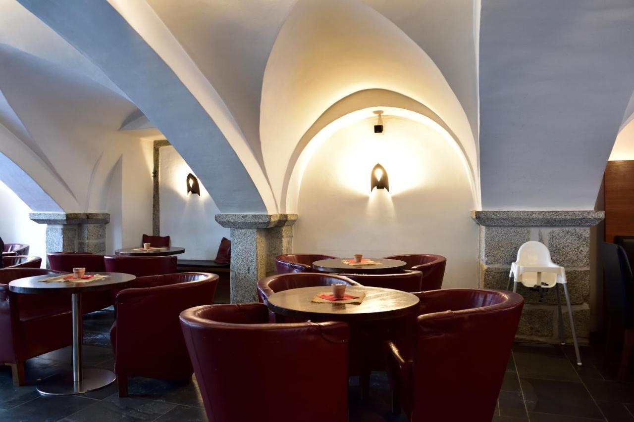 Hotel Krone Brunico Zewnętrze zdjęcie