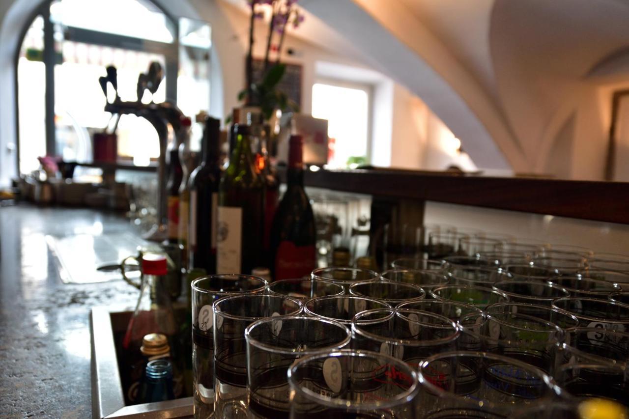 Hotel Krone Brunico Zewnętrze zdjęcie