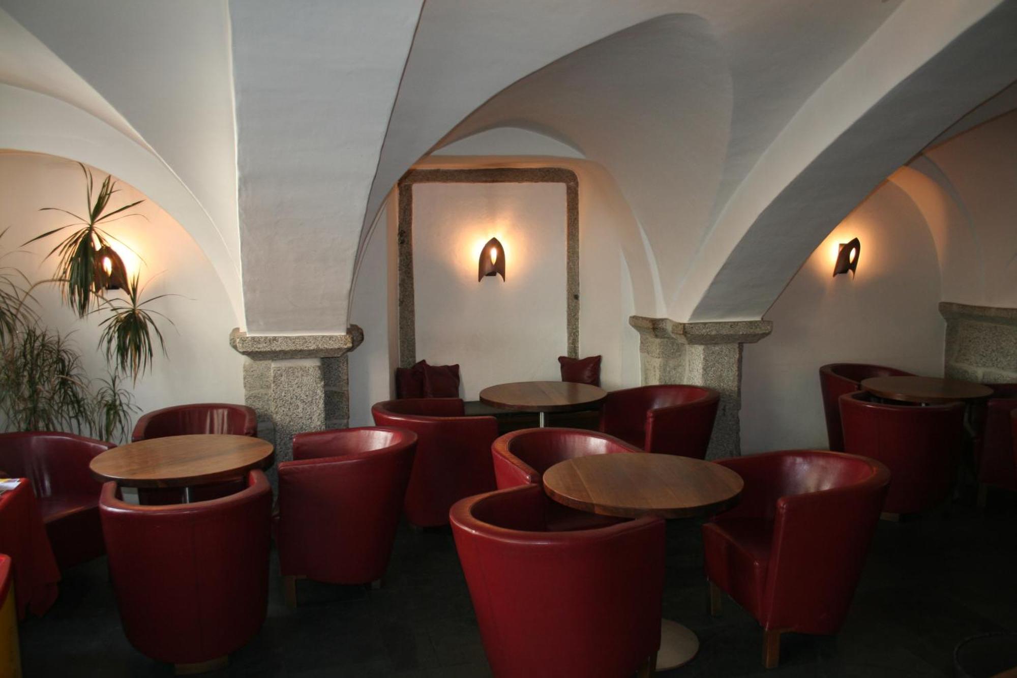 Hotel Krone Brunico Zewnętrze zdjęcie